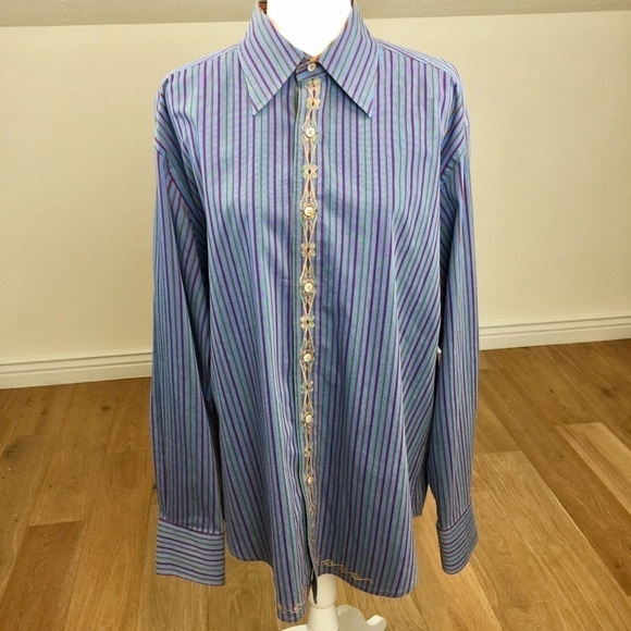 Robert Graham Striped Embroider Button Down Shirt - Picture 1 of 11